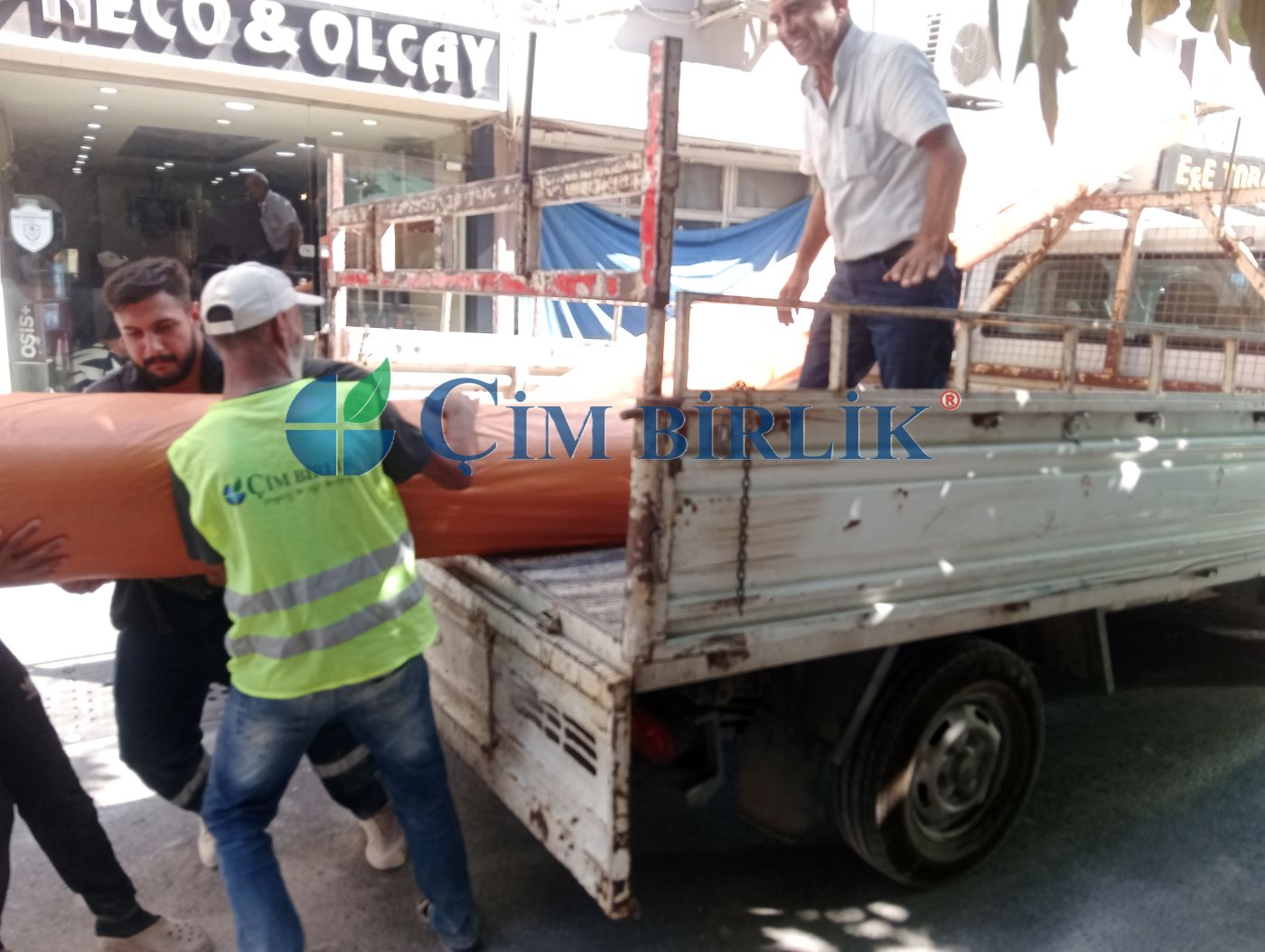 Ekibimiz Sahada Çalışıyor